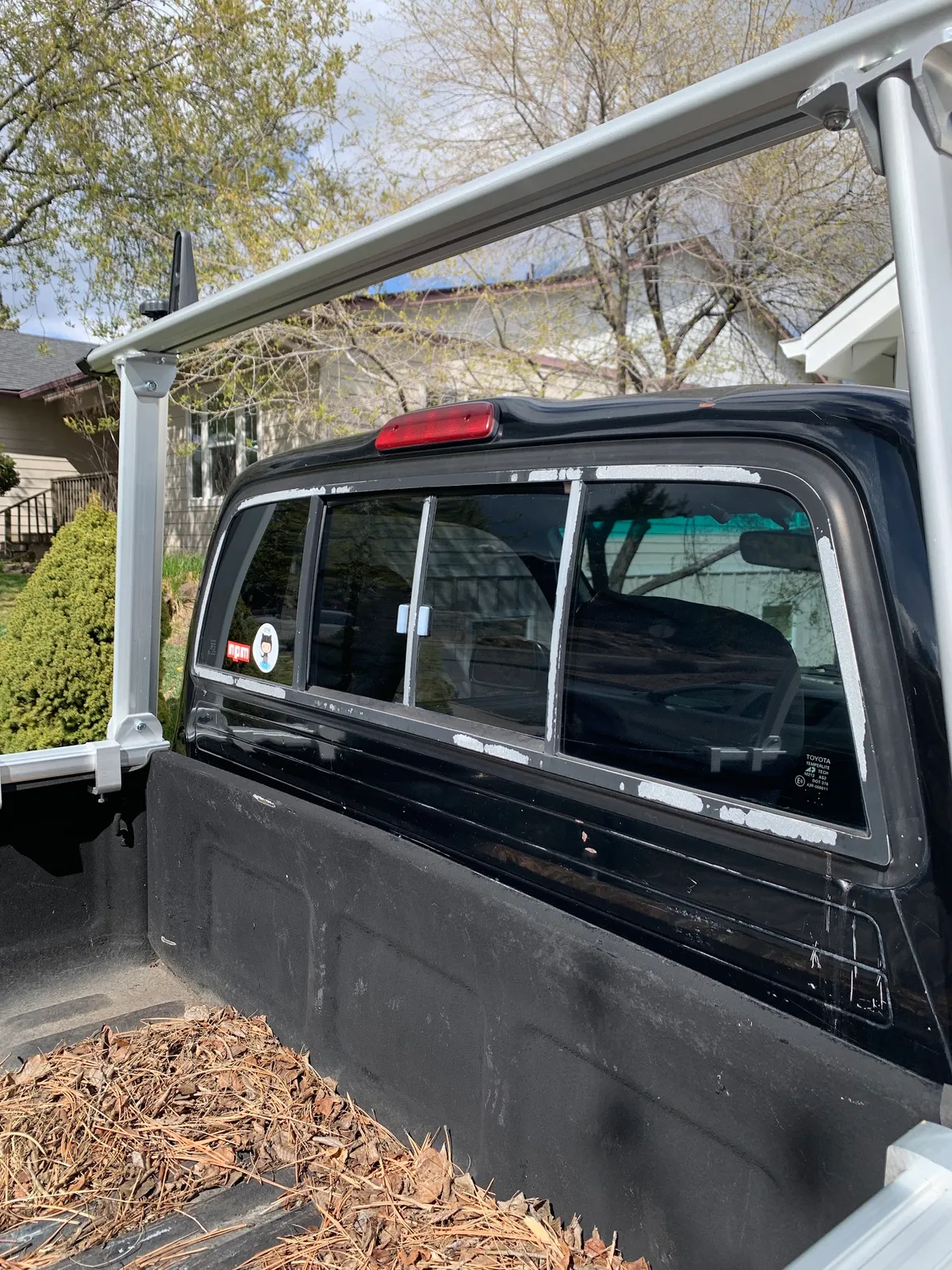 Photo from Luke Fernandez's review, truck